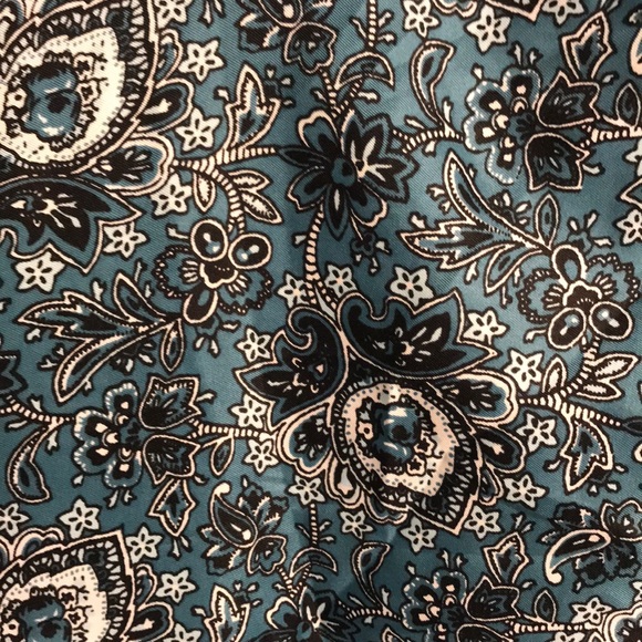 Blue,black, and white dress - Picture 2 of 2